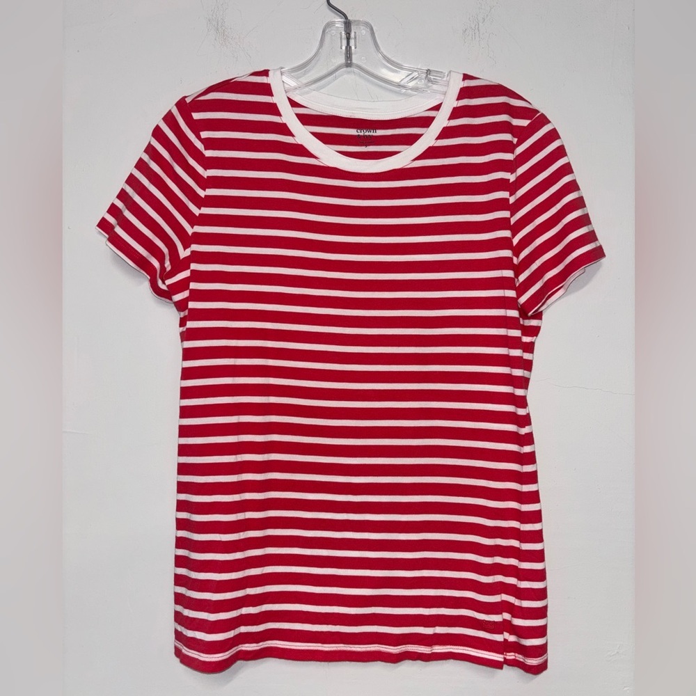 Crown and Ivy Red & White Striped Tee Size‎ Small